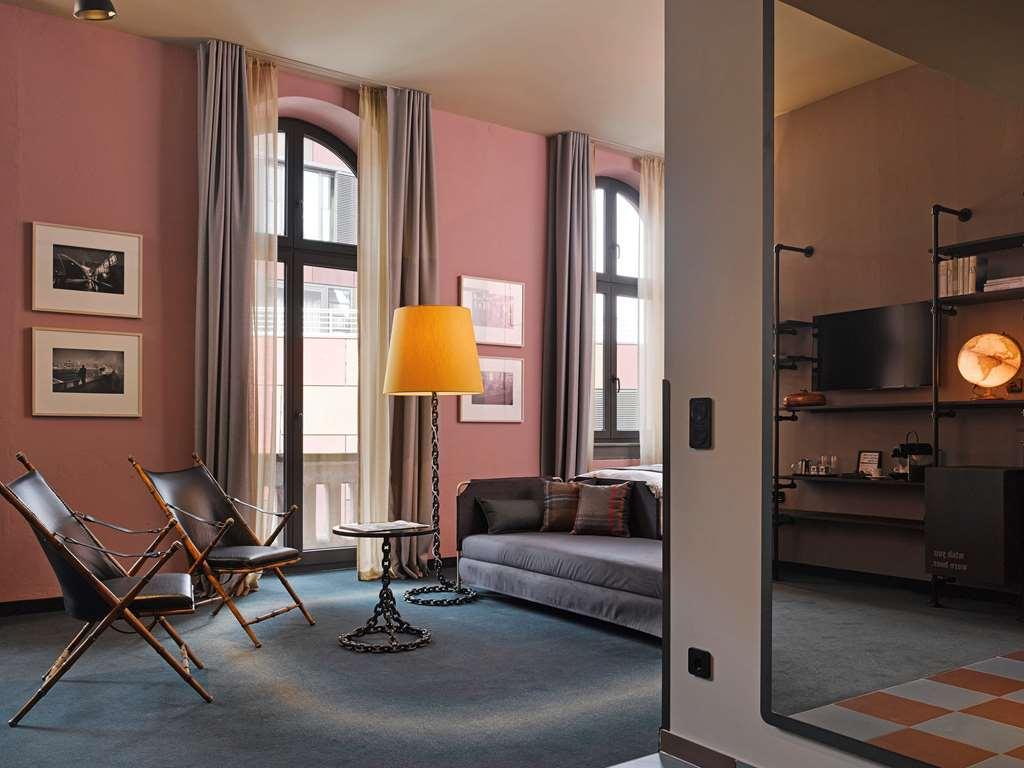 25Hours Hotel Altes Hafenamt Hamburg Cameră foto