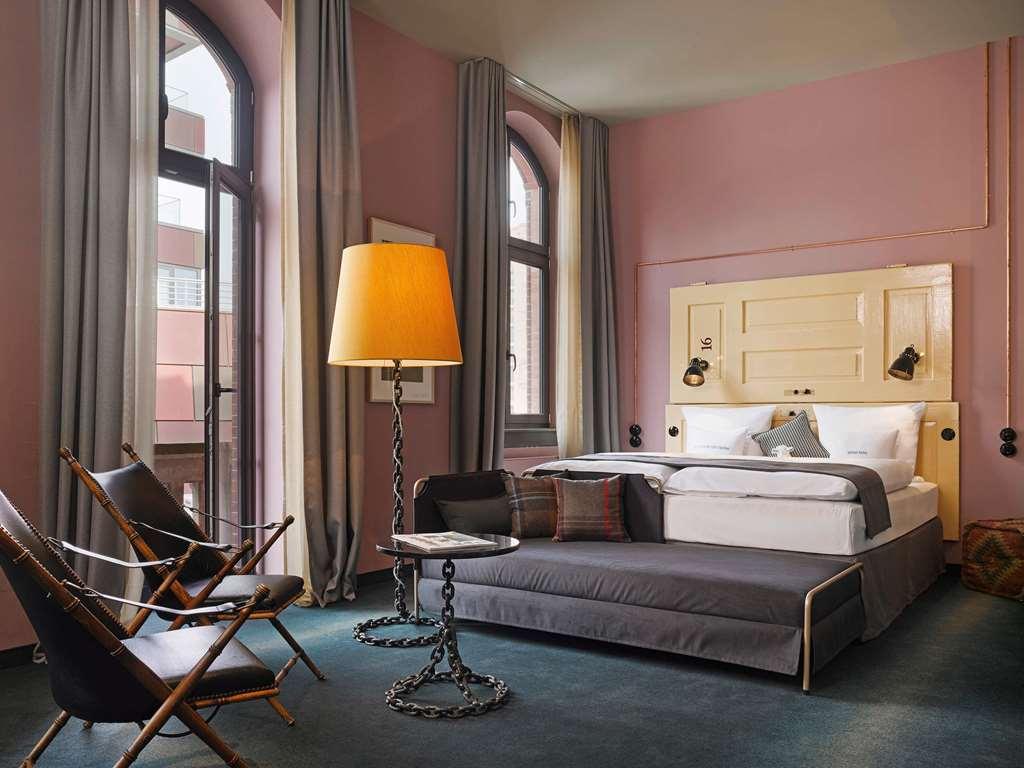 25Hours Hotel Altes Hafenamt Hamburg Cameră foto