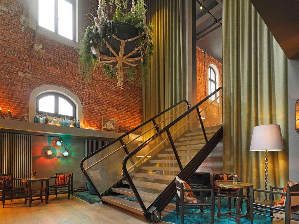25Hours Hotel Altes Hafenamt Hamburg Exterior foto